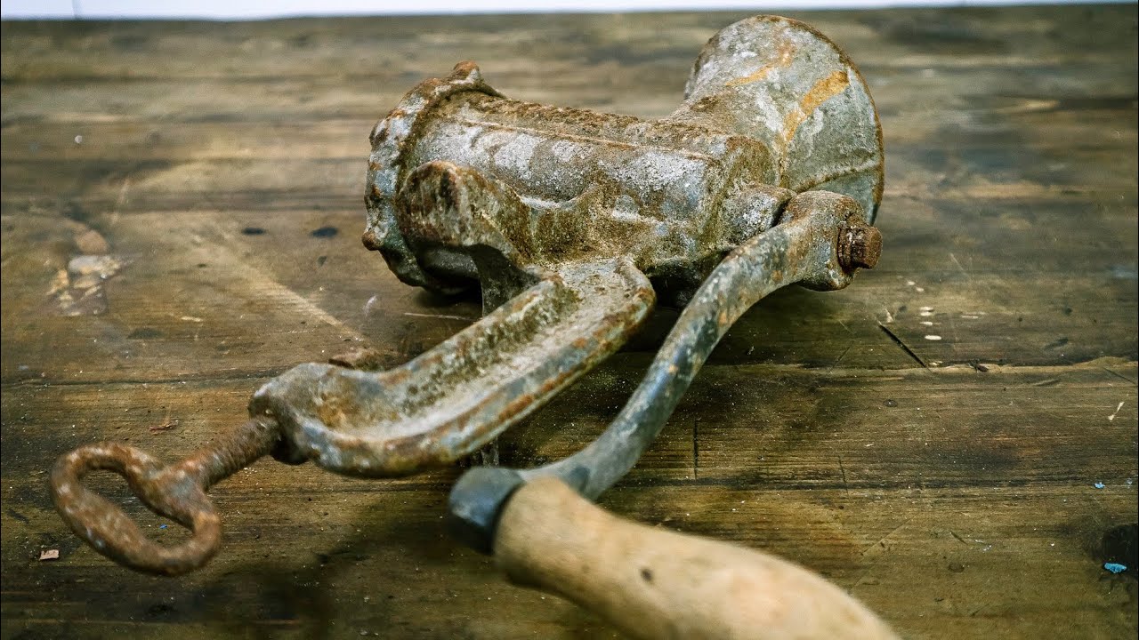 Antique Alexander Werk Meat Grinder Restoration xTool M1 Unboxing