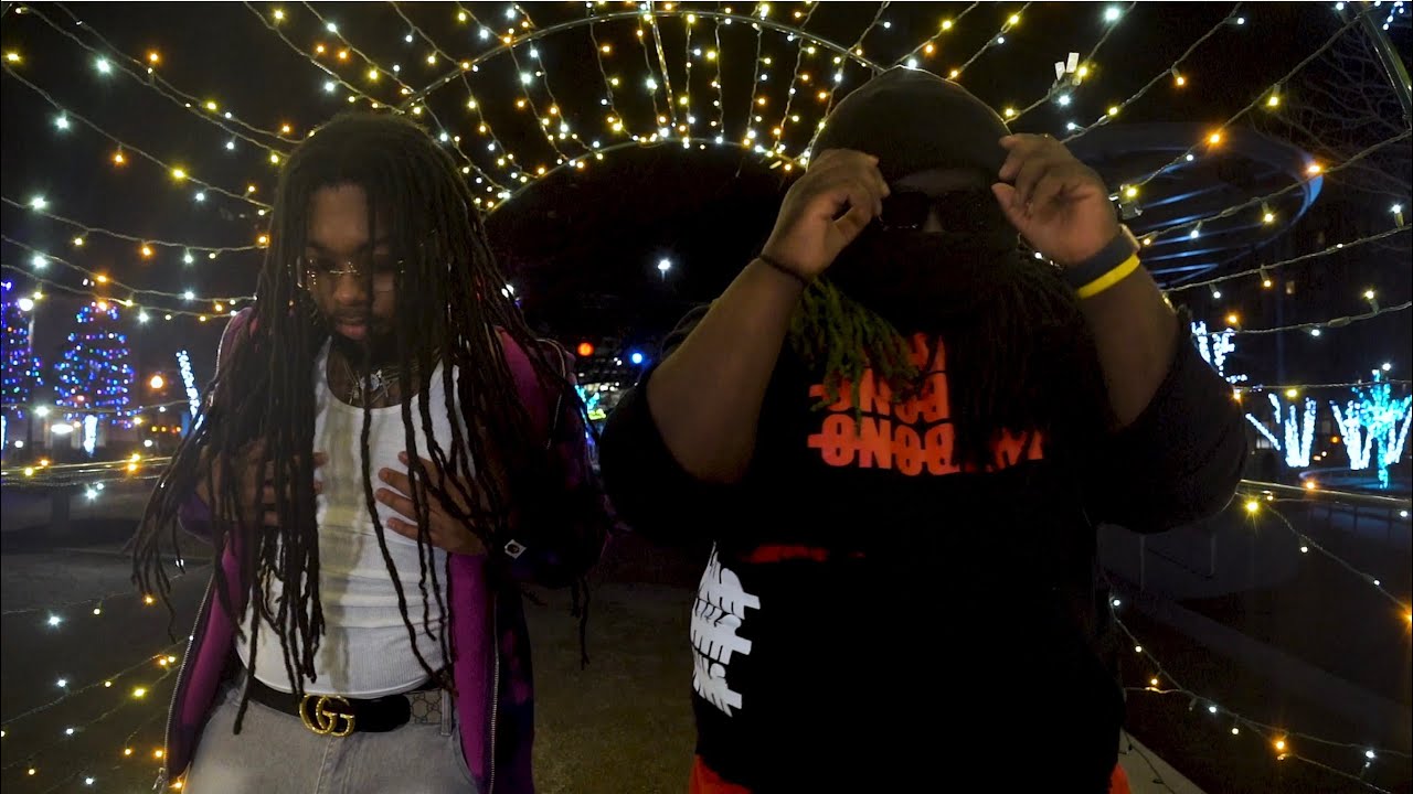 Смотреть «LeeBaby x BIG MGR FAT DEE - Cat Scan (Official Video)» на YouTube Смотреть «LeeBaby x BIG MGR FAT DEE - Cat Scan (Official Video)» на YouTube