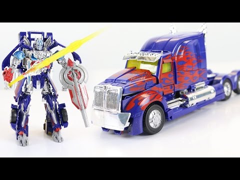 รีวิว หุ่นยนต์ transformer optimus prime แปลงร่างเป็นหัวรถลาก