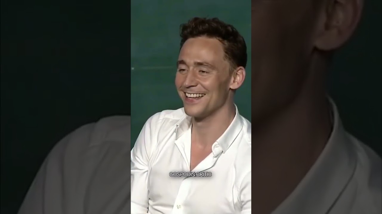 Том Хиддлстон умеет флиртовать с девушками😀