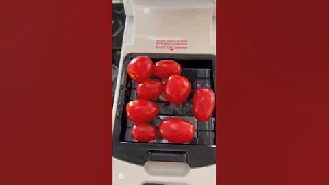 Fullstar Vegetable Chopper in Action – Must-Have for Every Kitchen! #kitchengadgets