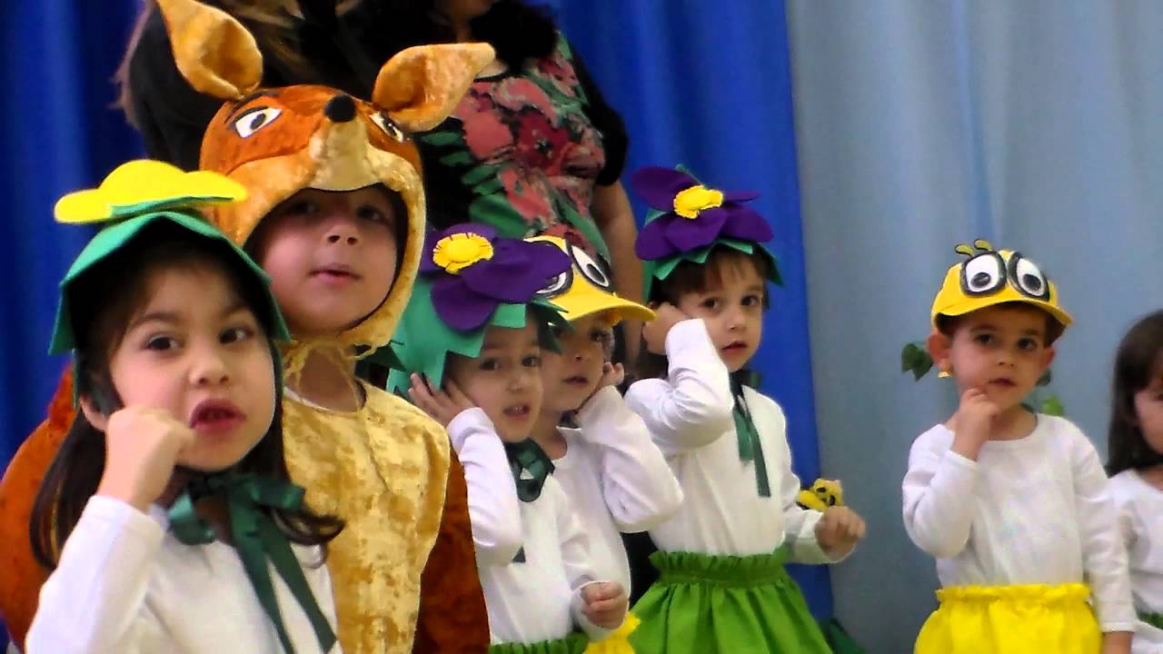 Празник на мама-1 група-м.03.2015 г.-Димитрова и Земеделска