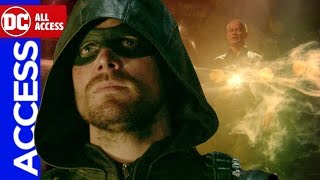 Stephen Amell Teases New Arrow Villain + R-rated Batman v Superman