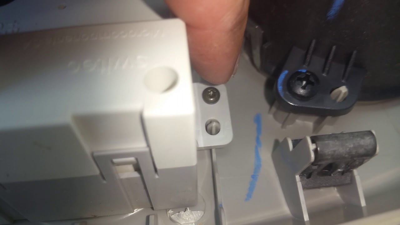 How to replace the front window switch in a pt cruiser 20062010 YouTube