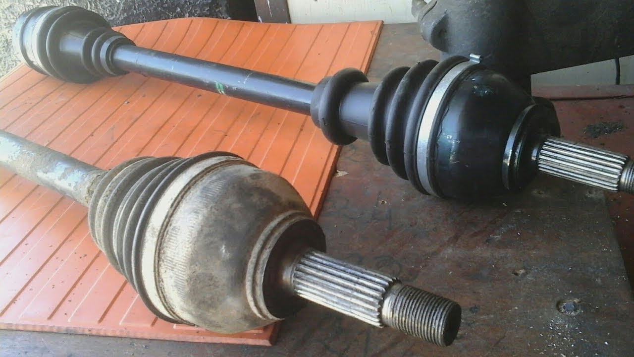 Comment diagnostiquer un cardan (joint homocinétique) HS ? Symptômes et  vérification