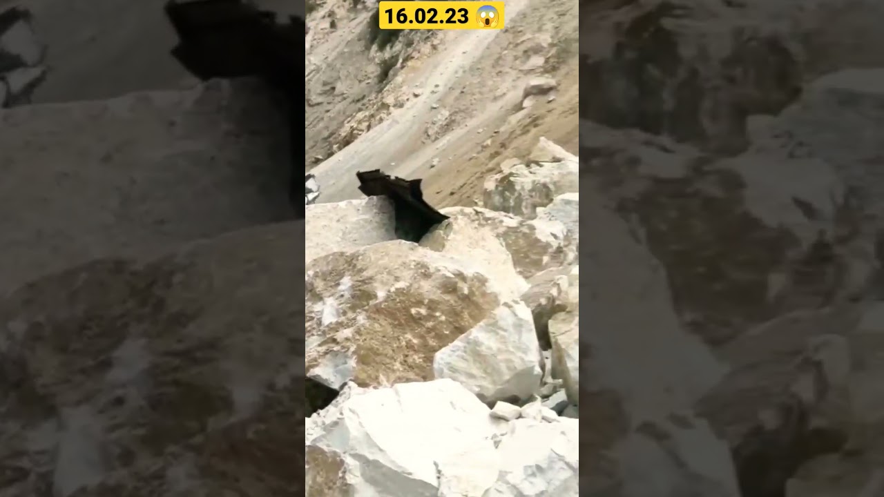 😱 Road Deadly Car Accident /Be Safe 