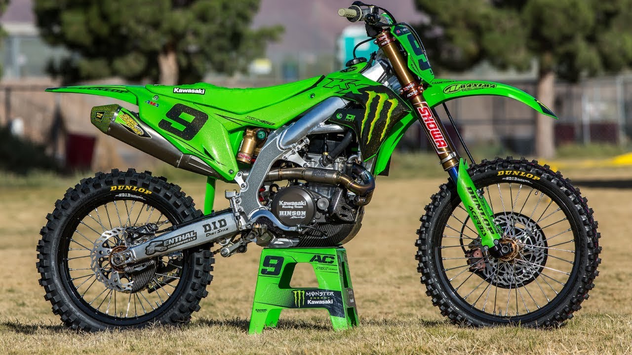 Kawasaki KX450, Motocicleta de competição