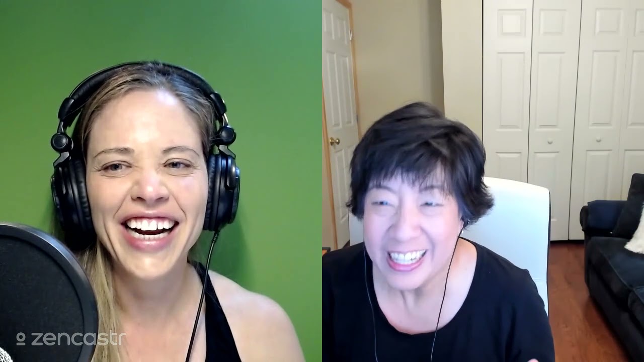 EPISODE 49: How to Be a Strong Mom Inside and Out with Daisy Bravo