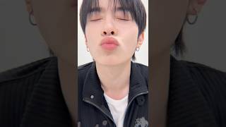 눈 마주쳤지 - #강민 들어보세요  ･｡𖤐‧₊˚#베리베리 #VERIVERY #VRVR #KANGMIN #CONFETTI #눈마주쳤지