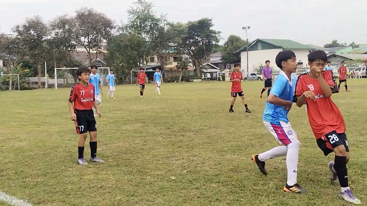 แข่งบอล 11 คนที่พะเยาขึ้น 2 วันที่ 5 ธันวาคม 2568