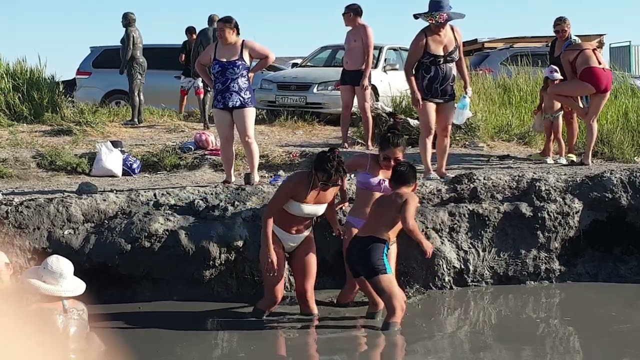 27 июля 2022 г. Озеро Алаколь, грязь