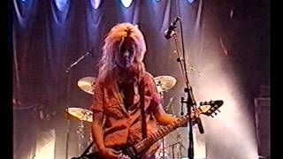 Miniatura de vídeo de "L7 - live at Rockapalast [15.11.1996, Essen, Germany, TV]"