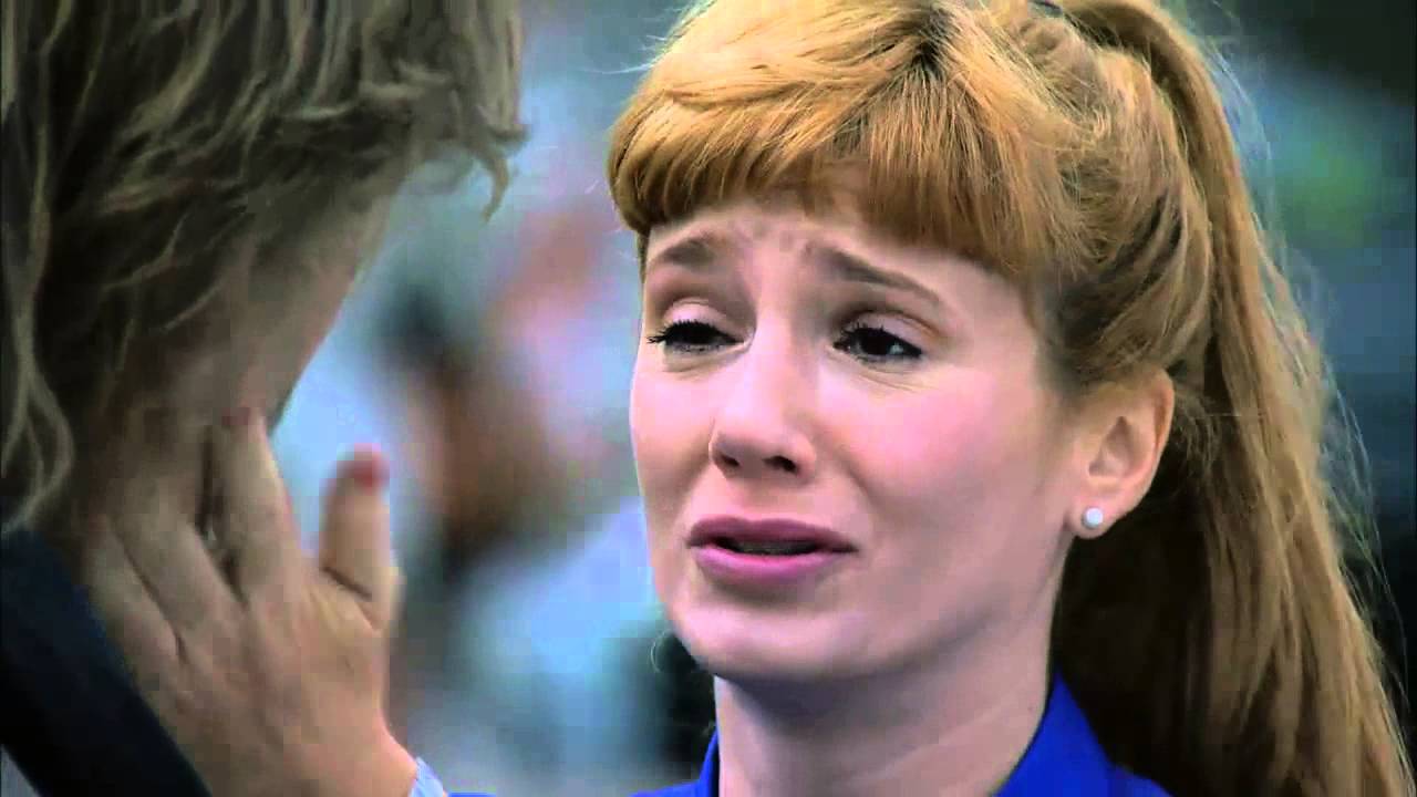 Farsantes - Alberto se enfurece con Gabriela