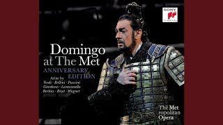 Manon Lescaut, Act I: "Cortese damigella ... Donna non vidi mai"