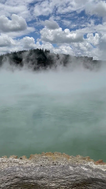 Wai-O-Tapu, Rotorua, NZ_Champagne Pool #nature #travel