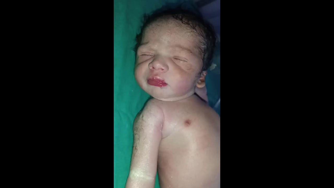 NEWBORN CUTE LITTLE BABY QUEEN  Live Stream