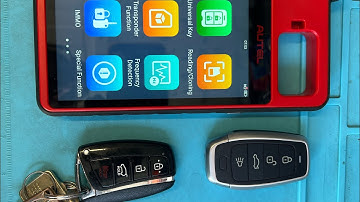 Autel KM100 and Hyundai Santa Fe 2015 universal key generation.