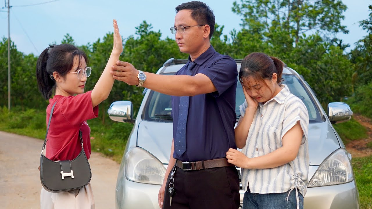 CEO Hung's Secretary Blamed Lisa for Stealing The Bracelet. How Did CEO Hung React?