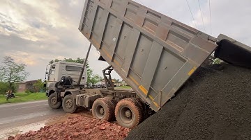 Dumper Unloading  Video || 12 Wheels Dumper Unloading Dust