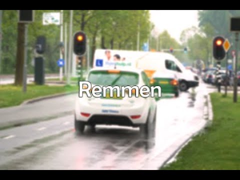 Video: 3 manieren om ongelukken tijdens het rijden te voorkomen