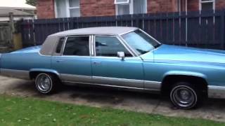 Match Highlights 1990 Cadillac Brougham lowrider on hydraulics