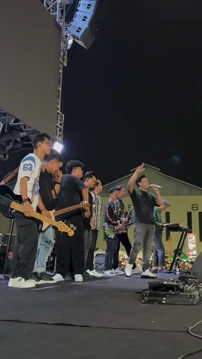 Denny Caknan Ajak Penonton Nyanyi Bareng Kartonyono Medot Janji Di Colomadu #dennycaknan #shorts