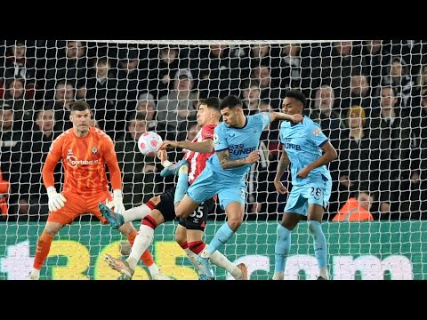Bruno Guimaraes scores