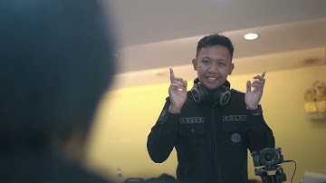 HUMANIS DIRUANG DIGITAL