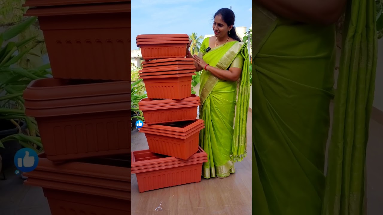 pots from plastic center 