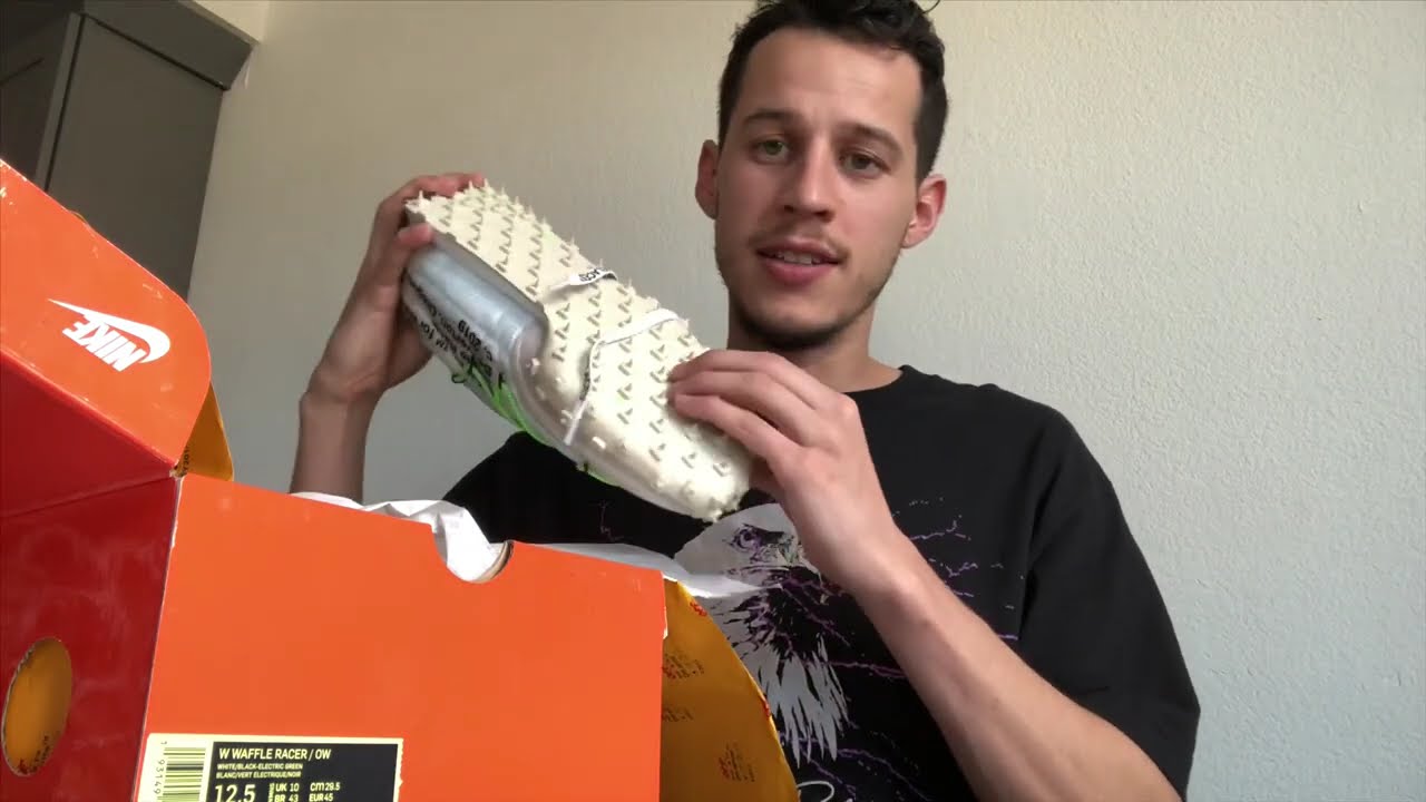 Off-White Nike Waffle Racer Review