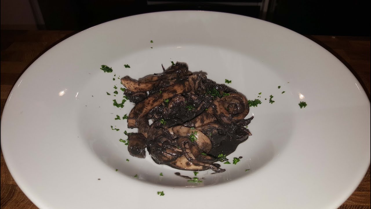 Seppie in umido alla veneziana