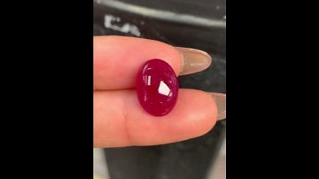 Ruby đỏ huyết
