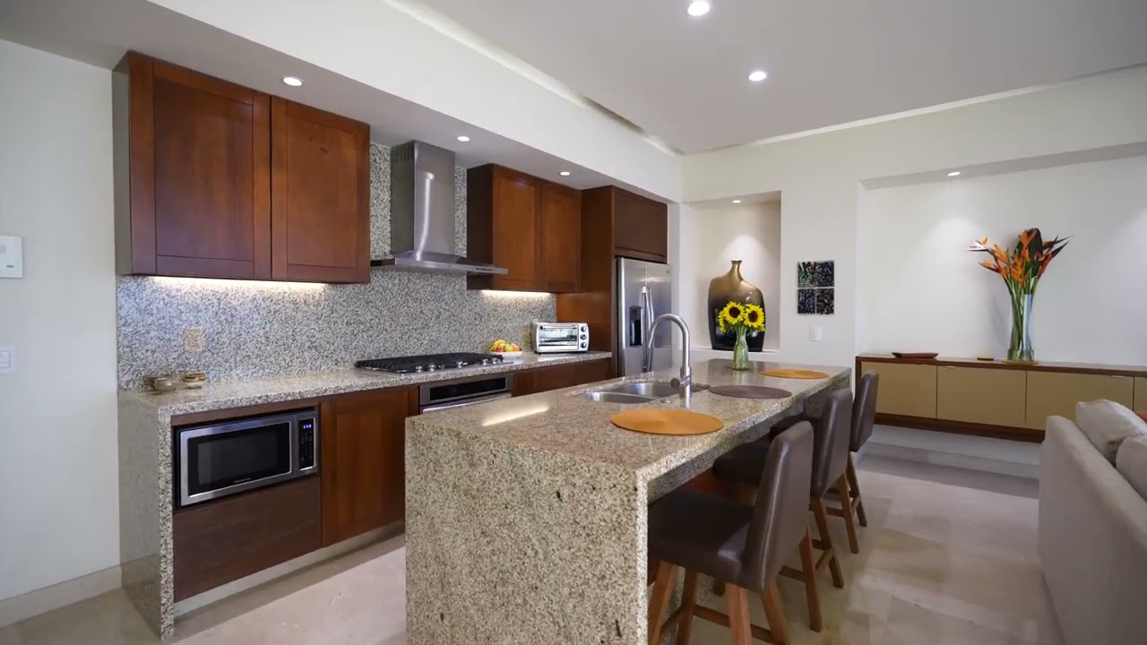 Discover Paradise: Luxury 1-Bed Condo with Ocean Views | V Conchas Chinas Living