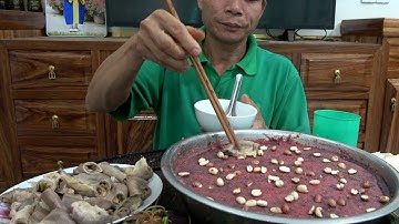 Ăn Cả Chậu Tiết Canh Lòng Lợn Chào Buổi Sáng l Thánh Ăn Sơn La