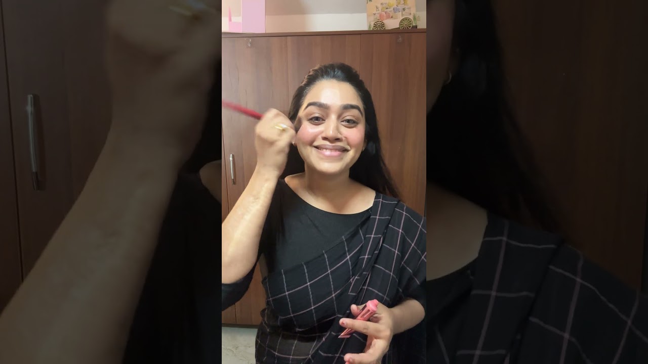 GRWM in black saree 🖤😍 | Gayathri From Aminjikarai