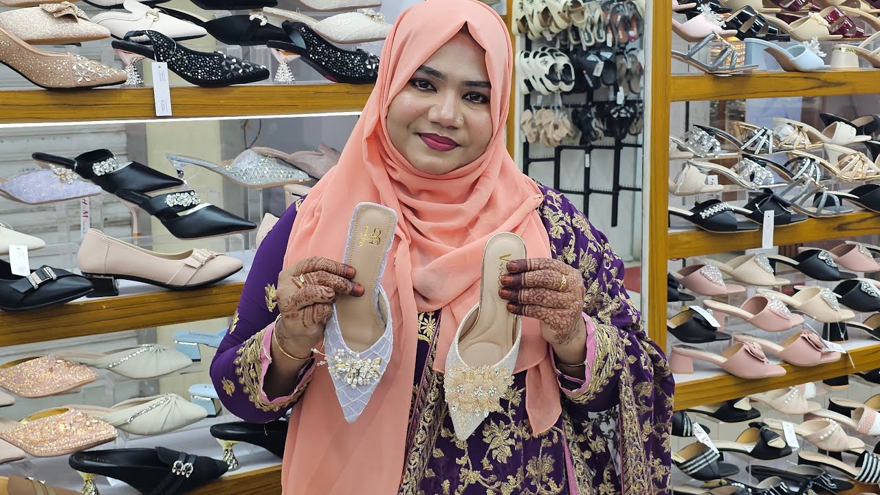 হাটহাজারী কোথায় ভালো মানের ব্র্যান্ডের জুতো আর ঈদ উপলক্ষে ২০% ধামাকা ডিসকাউন্ট কোথায় পাচ্ছেন 🥰 