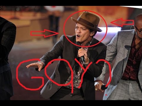 Does Bruno Mars is Gay - YouTube