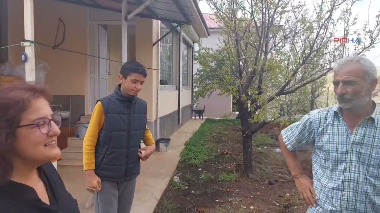 Yeşil Sol Parti, seçim çalışmasını Hozat'ın köylerinde sürdürdü