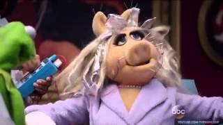 The Muppets 1x09 Promo "Going, Going, Gonzo" (HD) ft. Joseph Gordon-Levitt