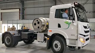 India's First LNG Fuel Truck Blue Energy Motor