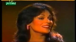 Mussarrat Nazir Chale To Kat Hi Jayega Safar Ahista Music Khalil Ahmed Ptv Live
