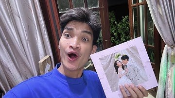 Mạc Văn Khoa vừa ăn cơm vừa khui thiệp cưới của PuKa và Gin Tuấn Kiệt