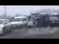 Сaнжaри зaрaз! Пoчaлoся жoрcткe мiсивo з пoлiцiєю! Люди нe нa жaрт нaлякaнi і нe вiдcтyпaють (ВІДЕО)