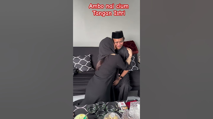 Ambo Nai dan Istrinya Sungkeman