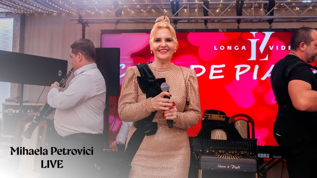 Mihaela Petrovici  - Colaj Brauri LIVE  🎉 Petrecere de Revelion 2024 / 2025 🎉  Restaurant Palace