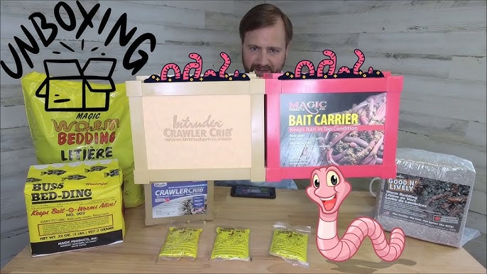 The Cheap & Easy Way To Keep Nightcrawlers / Worms - How To Store Them  Indefinitely (Video 129) 