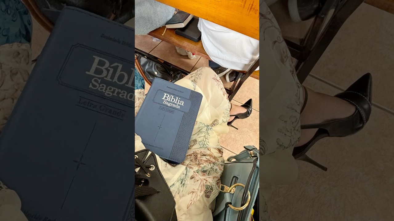 O mundo oferece momentos, mas Jesus oferece a eternidade. 🤍