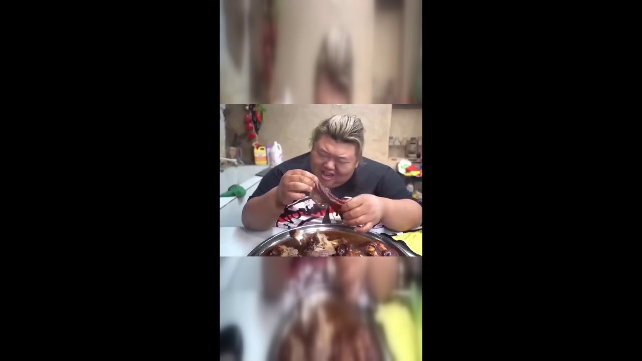 Easy Pork Elbow and Trotter Soup - Skin Falls Off with a Suck!