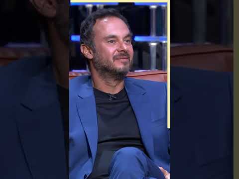 سمبليكس مكنش محتاج يعرف نفسه للشاركس بس ياتري ليه شارك تانك مصر