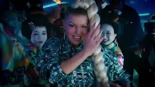 Chrysler 200 TV Commercial, 'L.A. Love' Featuring Fergie